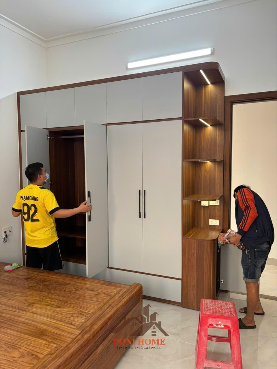 Tủ quần áo nhiều ngăn treo, đẹp và hiện đại TA03